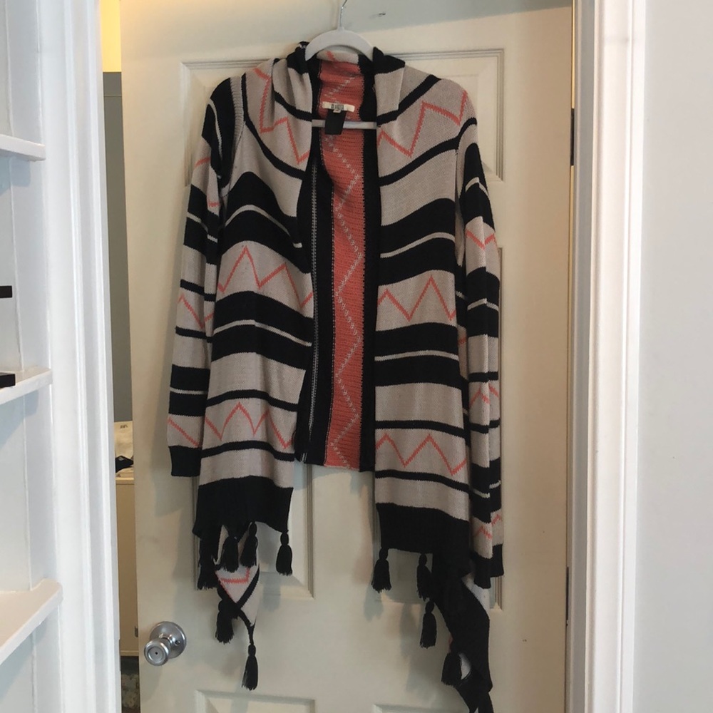 BB Dakota Aztec Print Cardigan